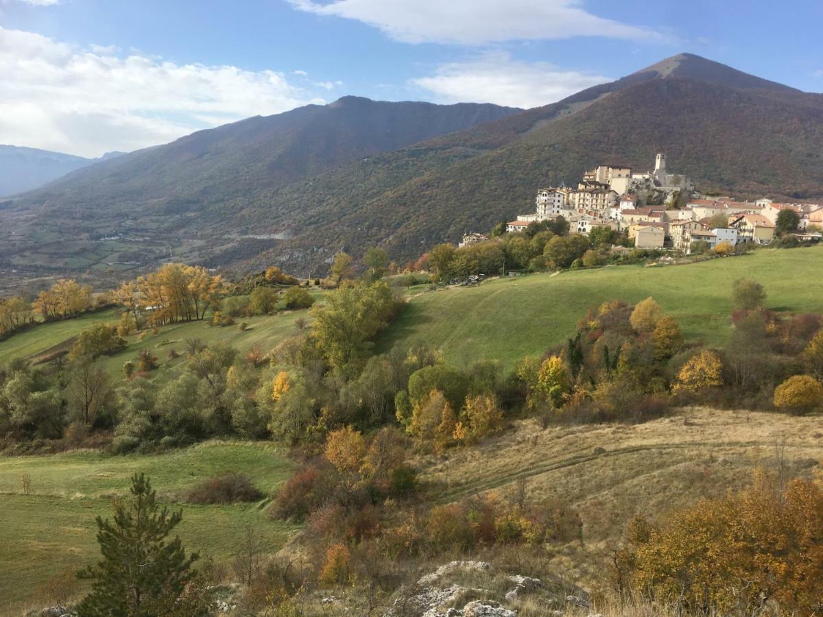 Appartamento WELLNESS HM Abruzzo Rocca Cinquemiglia Esterno foto